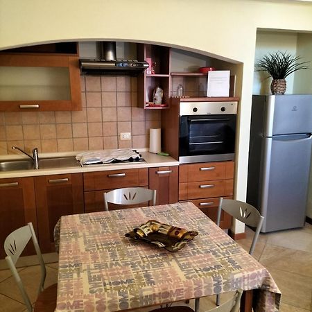 萨萨里Casa Di Carlo E Chiara公寓 外观 照片